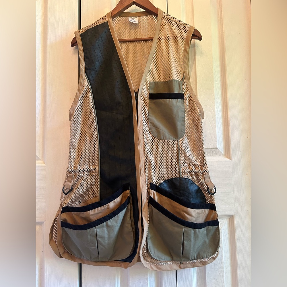 Shotgun vest